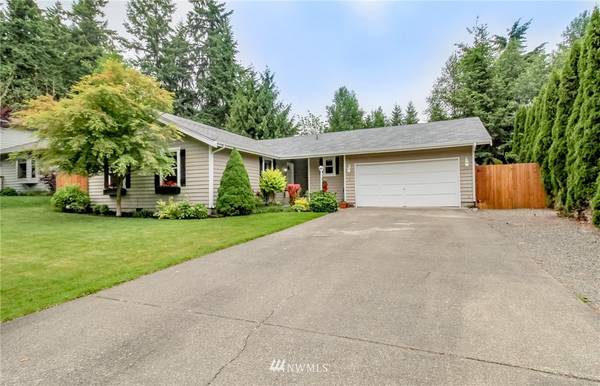 19121 Maryann DR E, Lake Tapps, WA 98391