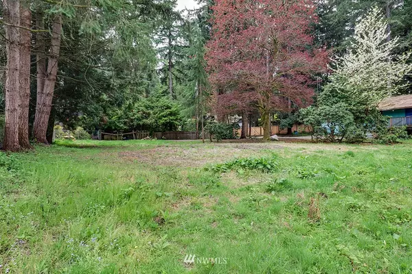 201 XXX 1st AVE S, Normandy Park, WA 98198