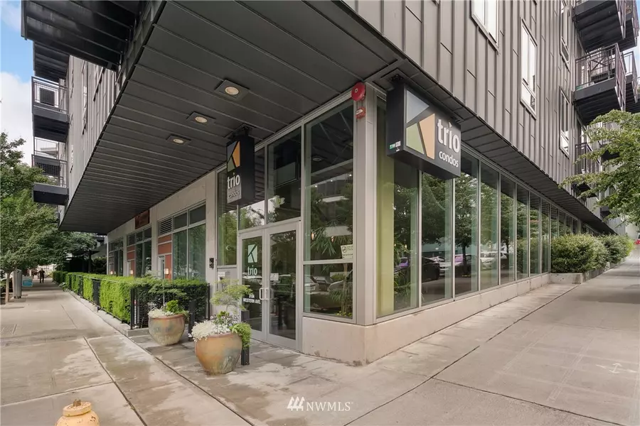 3104 Western AVE #521, Seattle, WA 98121