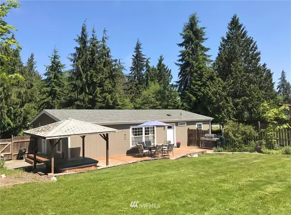 192 Breezy LN, Port Angeles, WA 98362