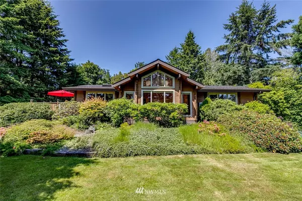 Bainbridge Island, WA 98110,1106 NE Wing Point WAY