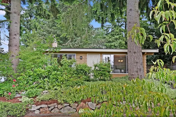 3706 SW Austin ST, Seattle, WA 98126