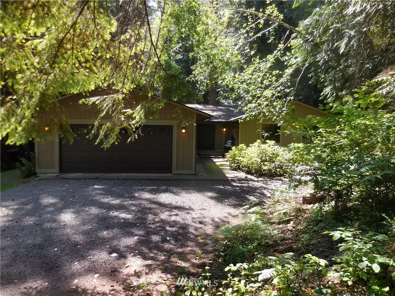 16305 Erickson RD SW, Longbranch, WA 98351