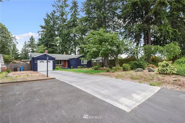 615 NW 185th ST, Shoreline, WA 98177