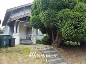 1134 26th AVE, Seattle, WA 98122