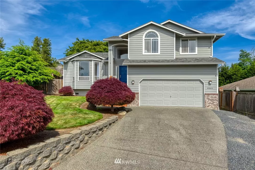 Mukilteo, WA 98275,4840 Village LN