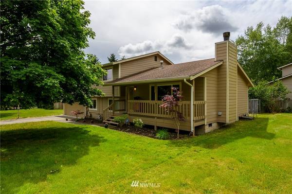 19519 76th AVE NE, Kenmore, WA 98028