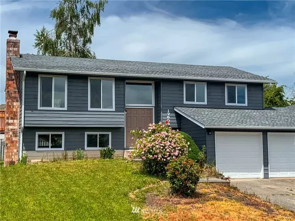 12606 SE 277th PL, Kent, WA 98030