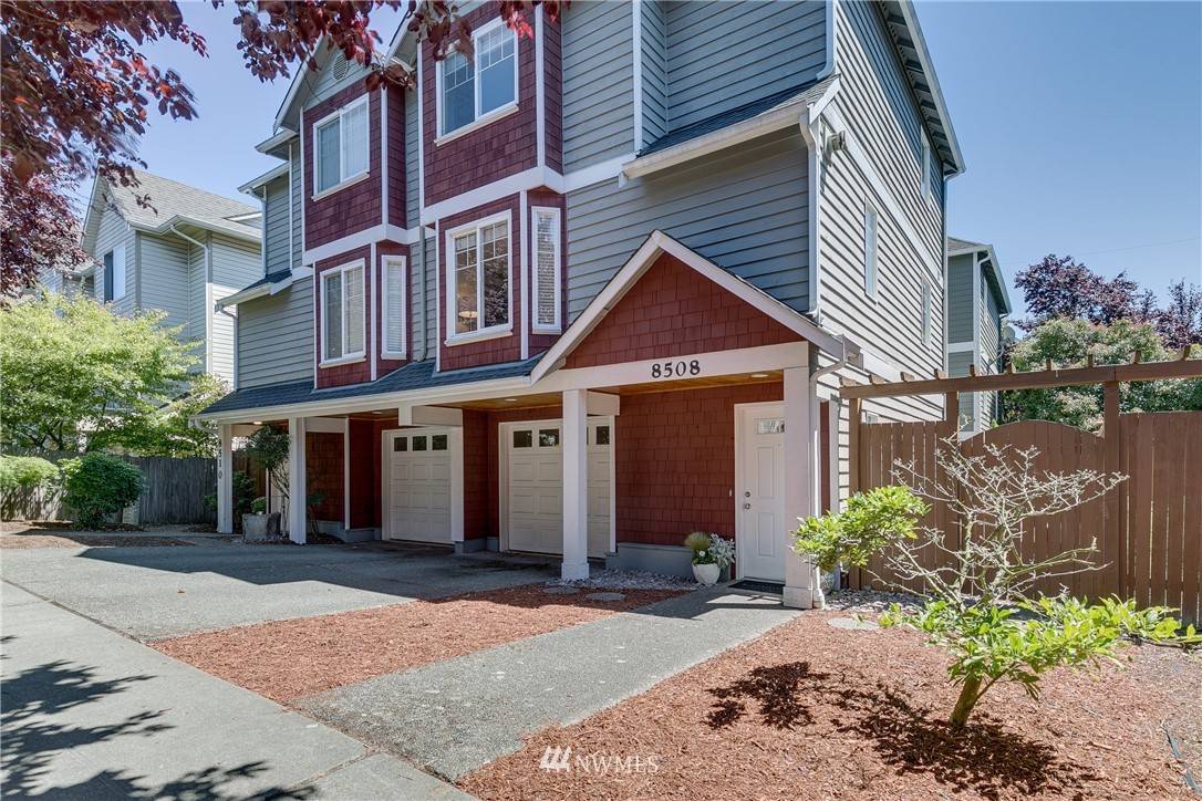 8508 Stone AVE N, Seattle, WA 98103