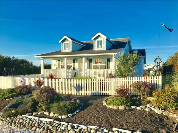 1282 Storm King AVE, Ocean Shores, WA 98569