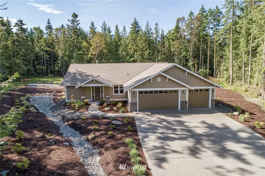 139 Doe PL, Sequim, WA 98382