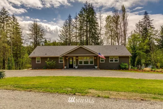 2893 Lewis River HWY N, Woodland, WA 98674