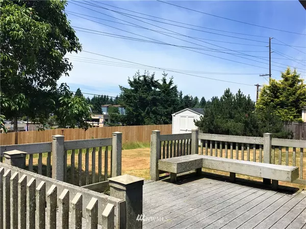 Shoreline, WA 98133,15739 Midvale AVE N