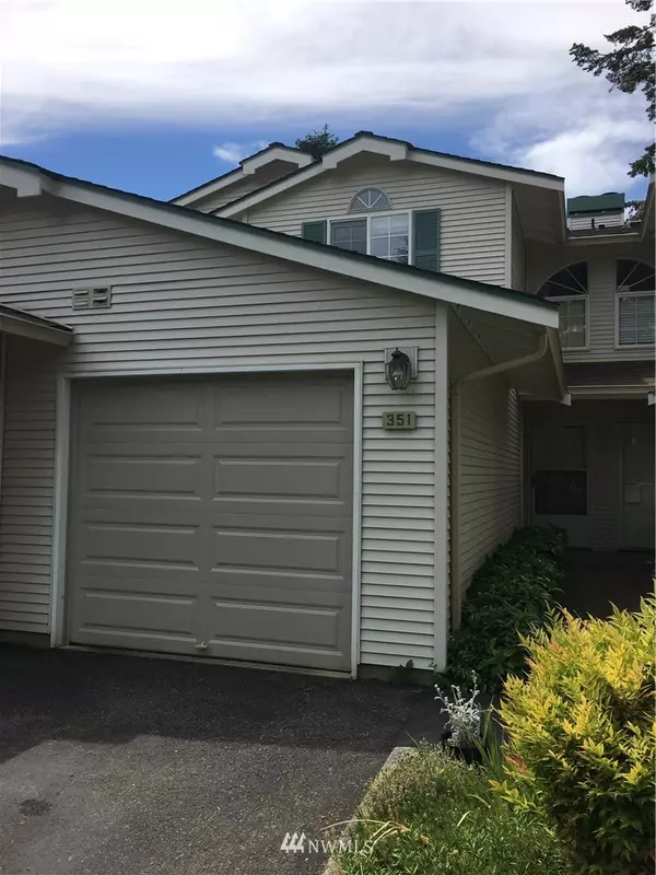 Bainbridge Island, WA 98110,351 High School RD NW