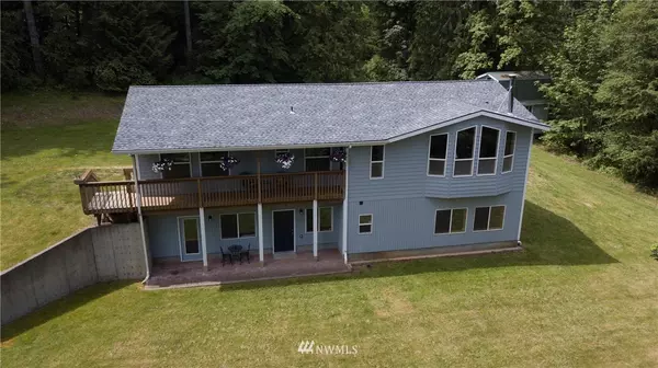 Castle Rock, WA 98611,802 Schaffran RD
