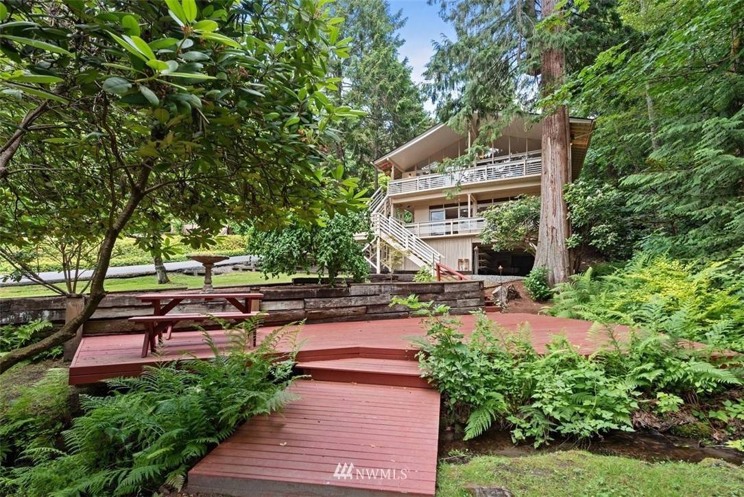 13603 62nd AVE NE, Kirkland, WA 98034