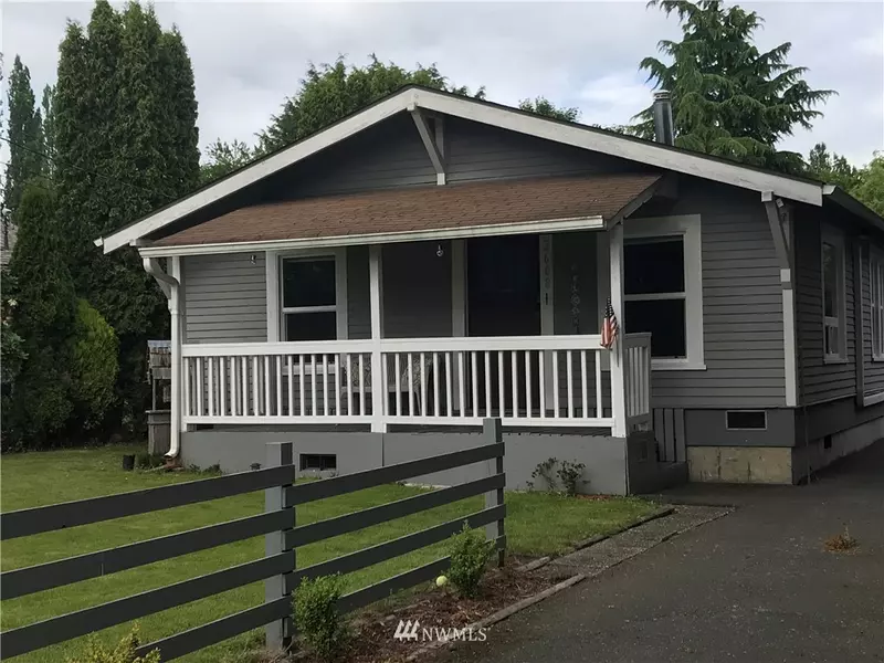 2608 Yew ST, Bellingham, WA 98226