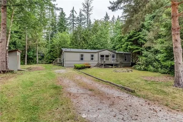 6462 Navajo PL, Maple Falls, WA 98266