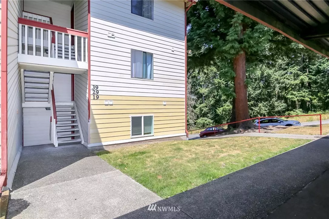 Kent, WA 98032,2531 S 248th ST #A19