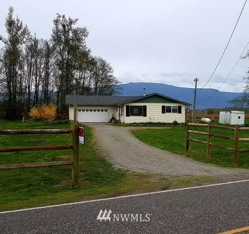 9350 Hammer RD, Lynden, WA 98264