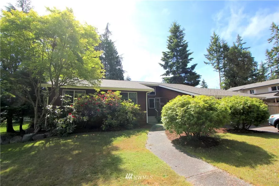 913 S N ST, Port Angeles, WA 98363