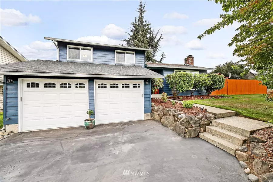 12605 SE 277th PL, Kent, WA 98030
