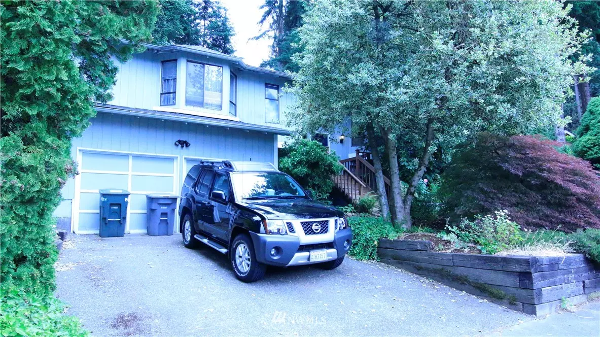 Bellevue, WA 98006,6638 119th AVE SE