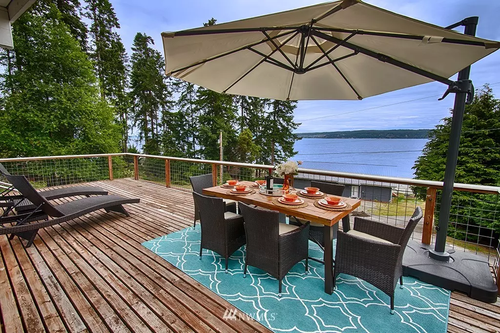 Coupeville, WA 98239,738 Arbor DR