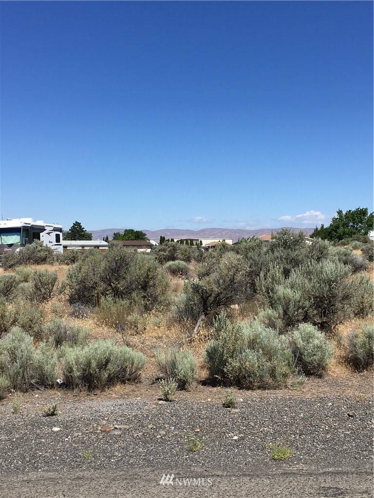 412 SW Date PL #391, Mattawa, WA 99349