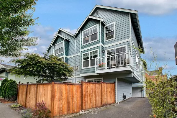 7019 California AVE SW, Seattle, WA 98136