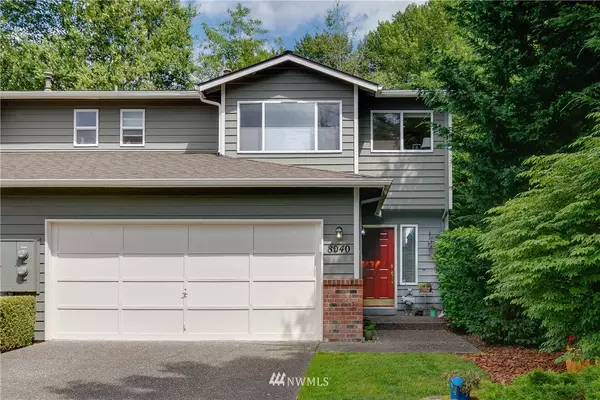 8040 NE 178th LN, Kenmore, WA 98028