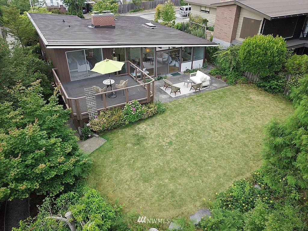 7030 55th AVE NE, Seattle, WA 98115