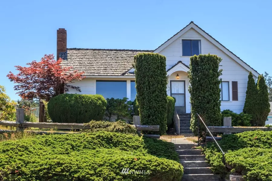 1918 W 5th ST, Port Angeles, WA 98363