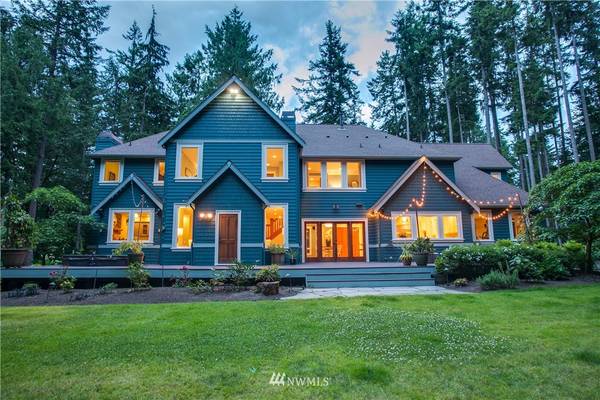 6975 Island Center Rd NE, Bainbridge Island, WA 98110