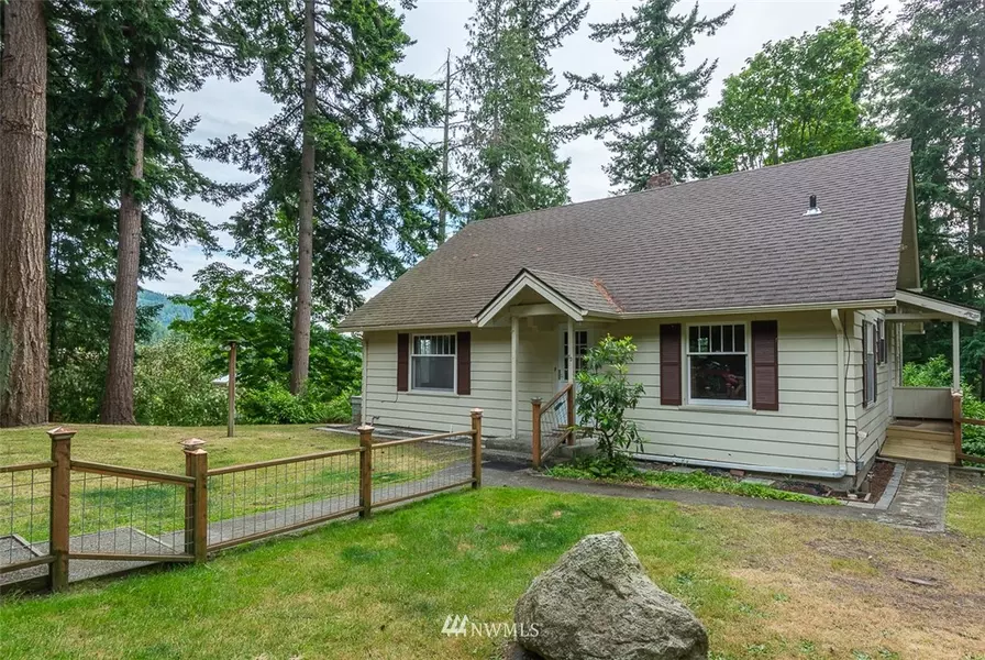 2014 Samish Way, Bellingham, WA 98229