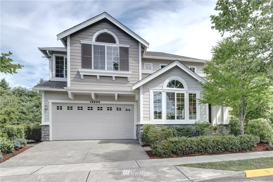 19326 NE 68th WAY, Redmond, WA 98052