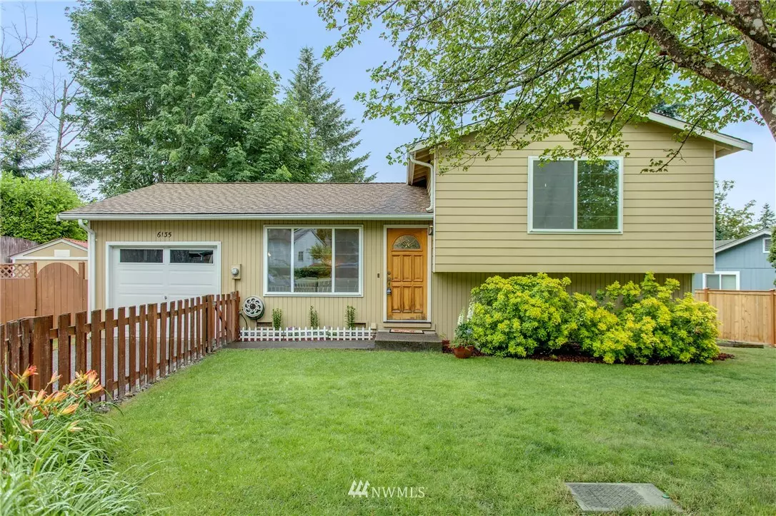 Kenmore, WA 98028,6135 NE 203rd ST