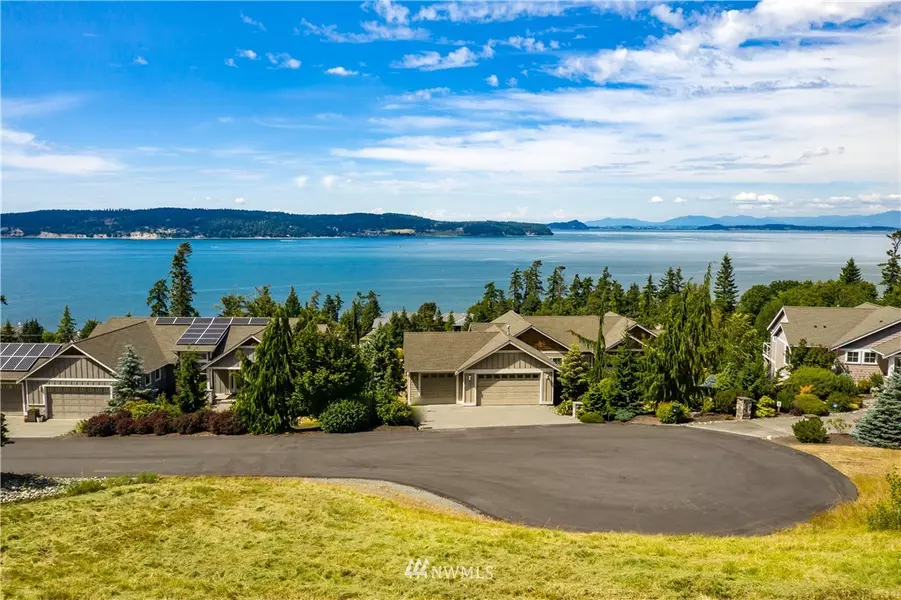 0 Vanderlin DR, Camano Island, WA 98282