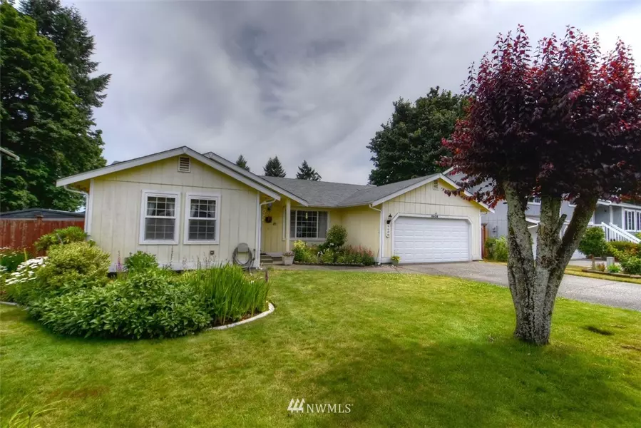 9608 Summerfield LOOP SE, Olympia, WA 98513