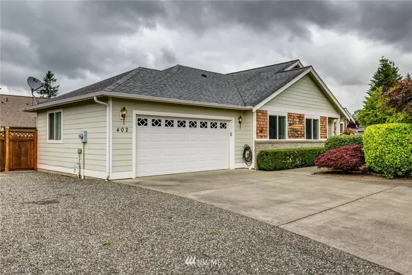 Nooksack, WA 98276,402 Jackson CT