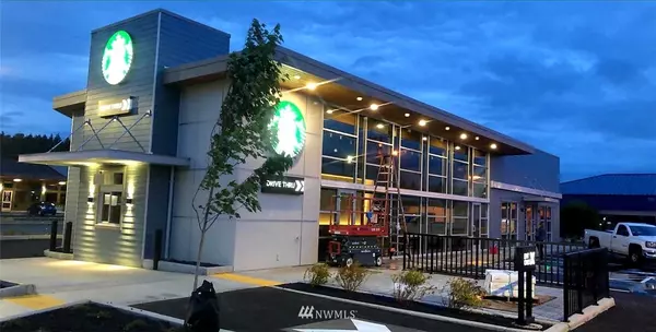 843 Washington Way, Longview, WA 98632