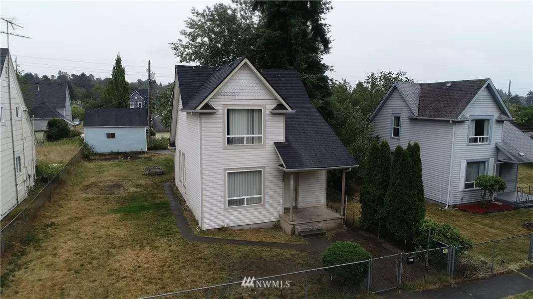 6025 S Cedar ST, Tacoma, WA 98409