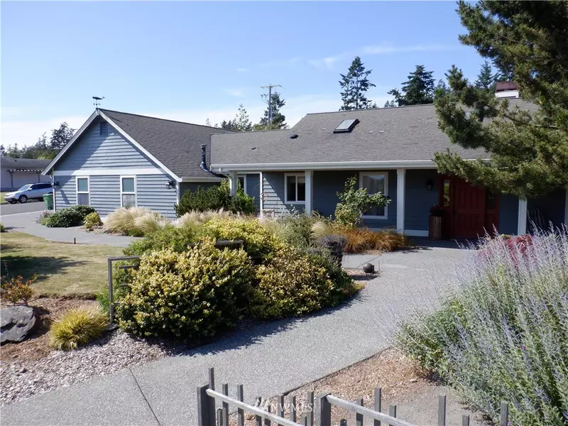 5506 Sugarloaf ST, Anacortes, WA 98221