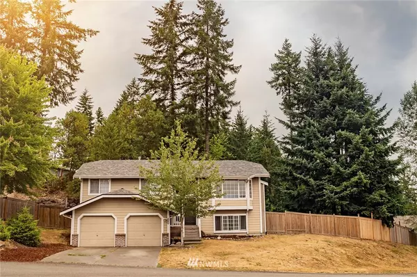 6187 Grandridge Dr Se, Port Orchard, WA 98367