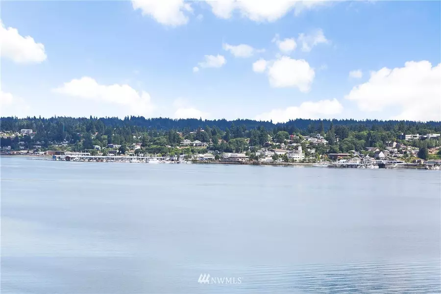 3653 McCall BLVD W, Bremerton, WA 98312