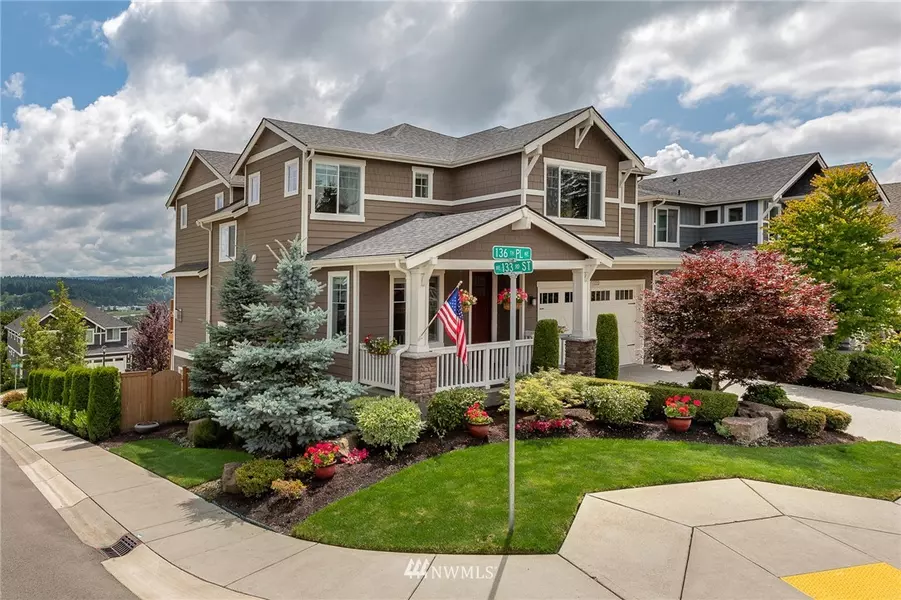 13222 136th PL NE, Kirkland, WA 98034