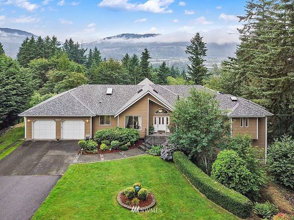 5507 231st AVE SE, Issaquah, WA 98029