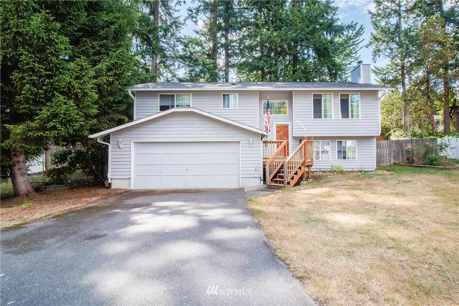 6646 Cortez PL NW, Bremerton, WA 98311