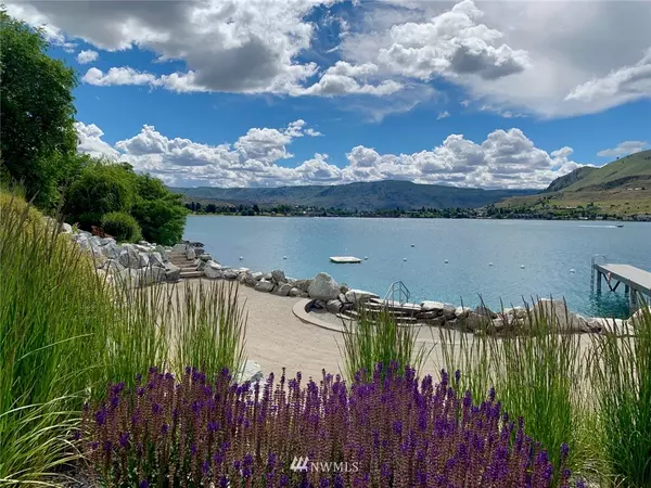 Chelan, WA 98816,198 Porcupine LN