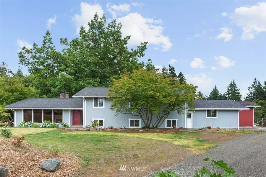 823 Sheridan RD, Bremerton, WA 98310